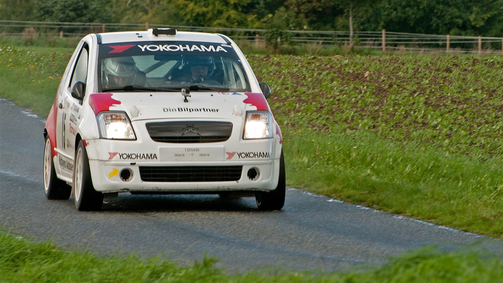 Frank Nielsen og Per Brodersen kørte et perfekt rally på de våde veje imellem Silkeborg og Klovborg
(Foto: Rallypics.dk)